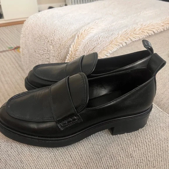 Aeyde Ruth Black Leather Loafers - Picture 5 of 5